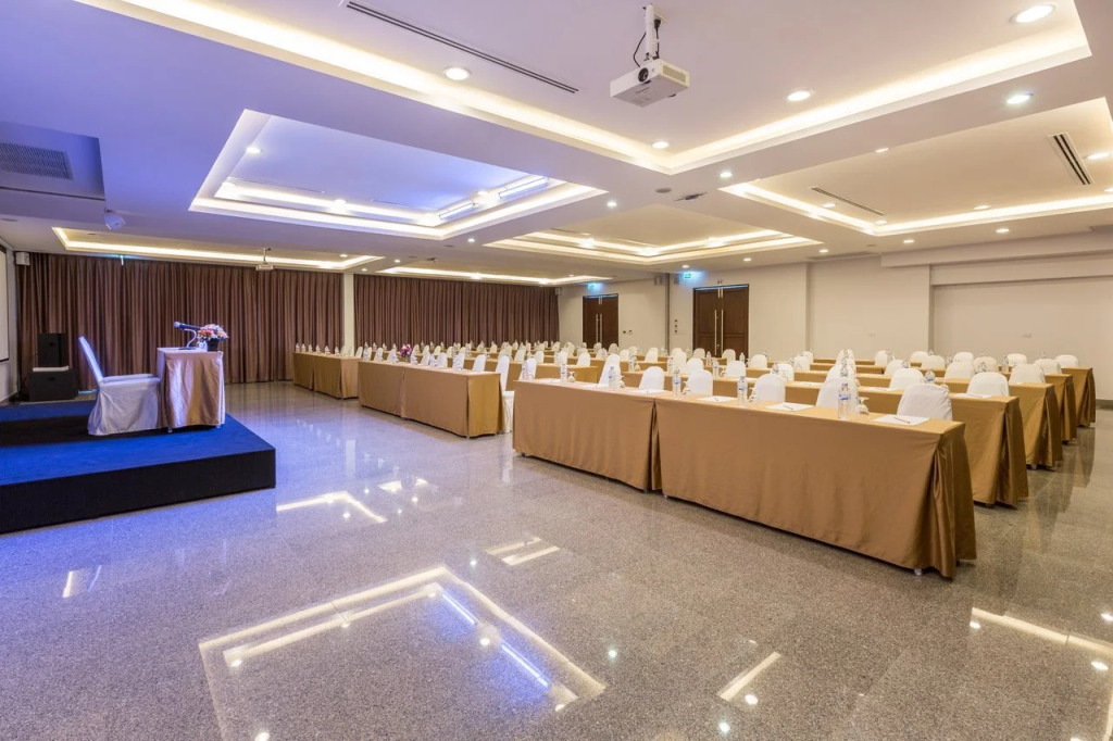 Riche Hua Hin Hotel
