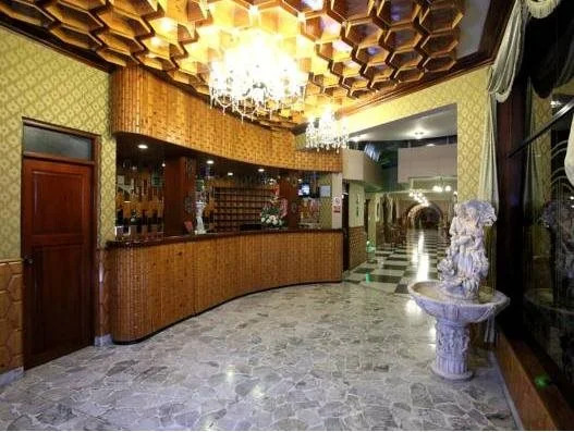 The Rokes Plaza Hotel