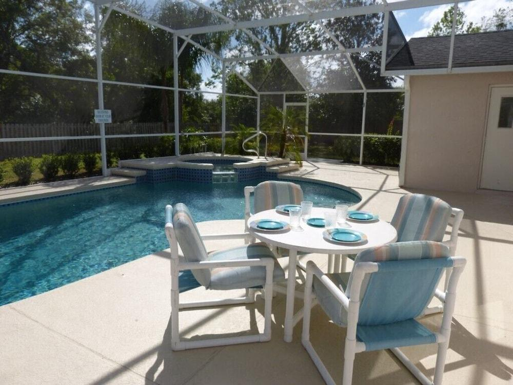 Sun Splash Villa