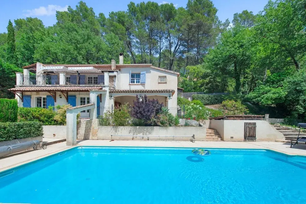 Villa in Flayosc with Private Pool