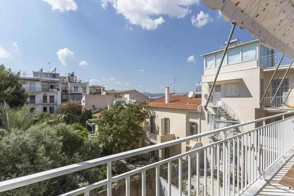 Elegant 2 bedroom apartment in Thissio