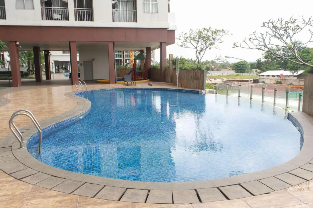 RedDoorz Apartment @ Serpong Green View