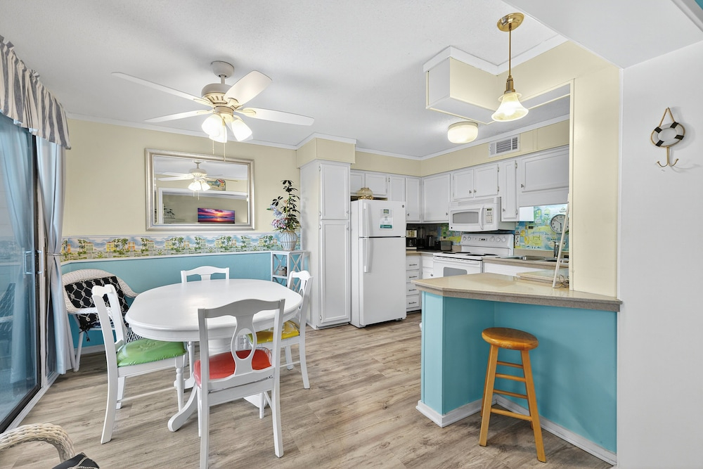 Myrtle Beach Resort A 210