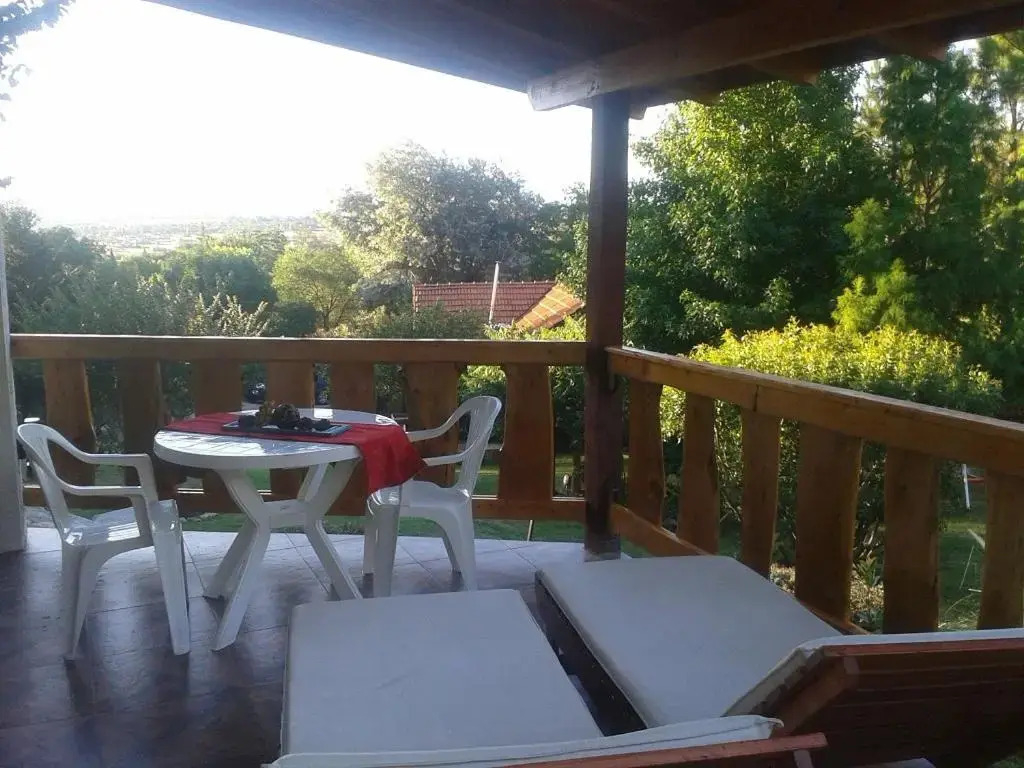 Posada del Halcón - Cabañas y Suites