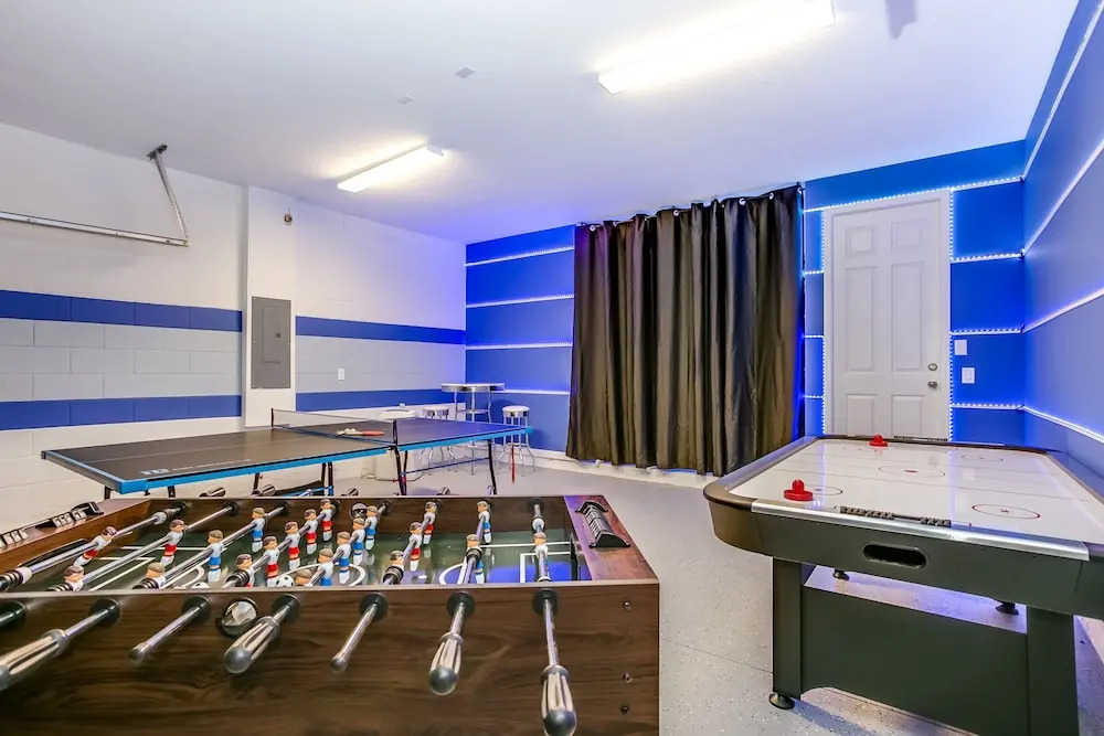 Exceptional 9 Bed 6,5 Ba Villa Games, Pool & Spa 1810c