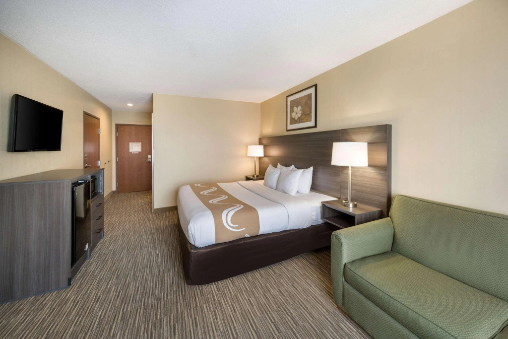 Quality Inn & Suites