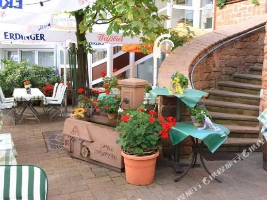 Hotel- Restaurant Zum Schwan