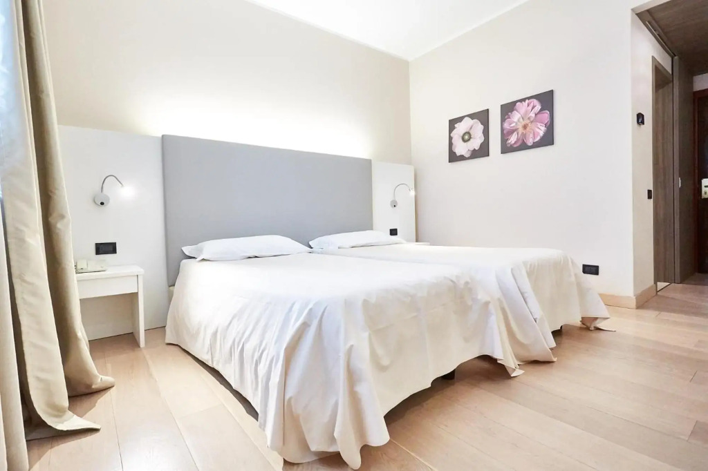Ferretti MajesticHouse