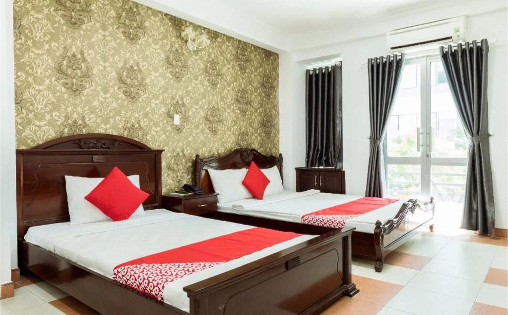 127 Quynh Kim Hotel