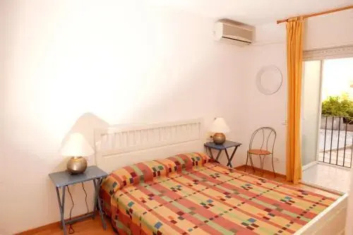 Hola Sitges Apartments