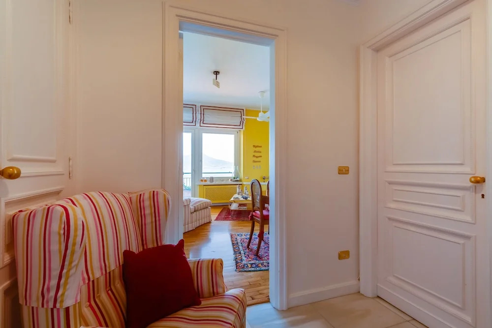 O House Posillipo by Napoliapartments