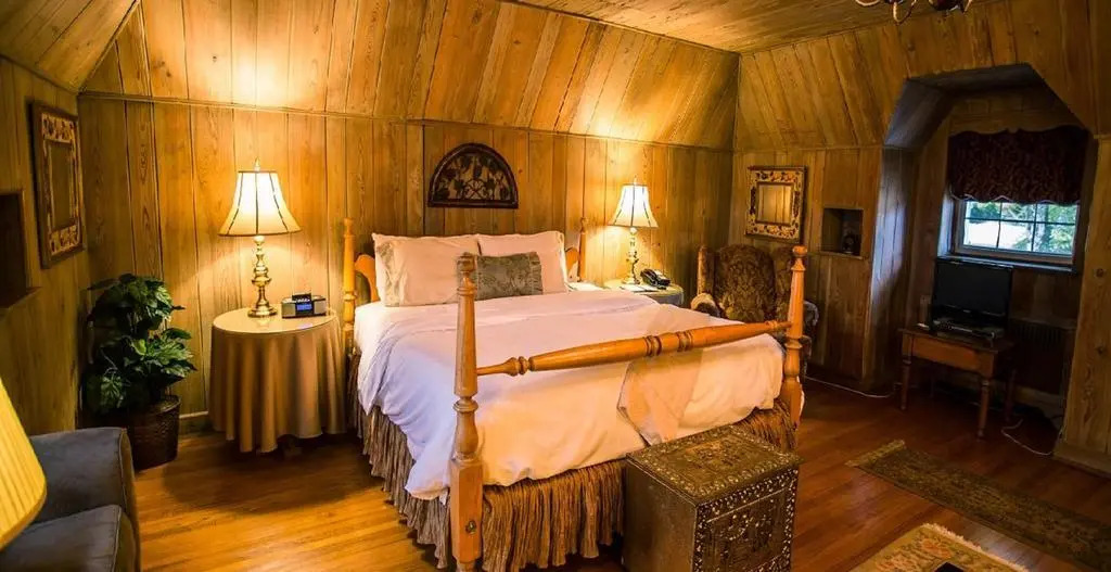 The French Manor Inn and Spa