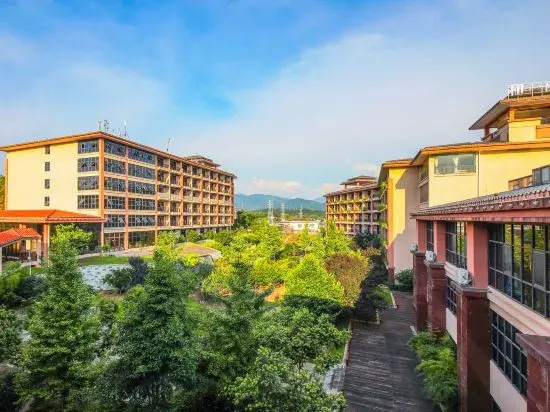 Rezen Hotel Heyi