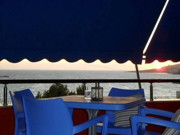 Helia Hotel
