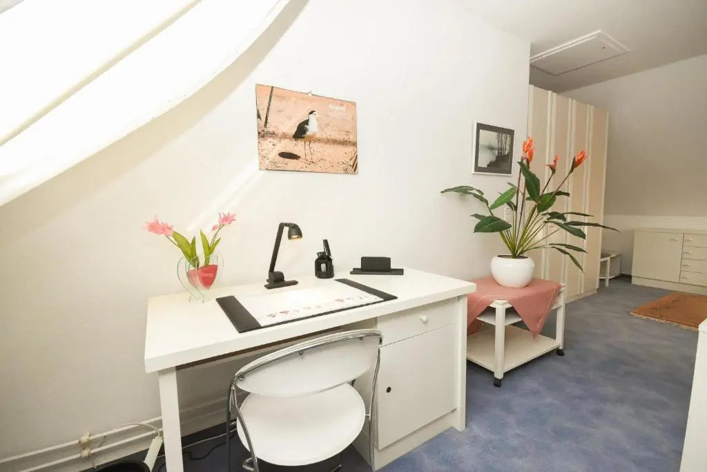 Kastanienallee 3 Wohnung 7