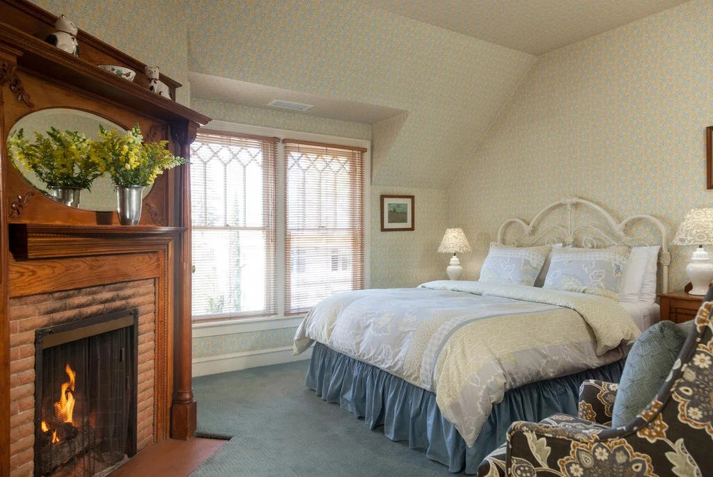 Cheshire Cat Inn & Cottages