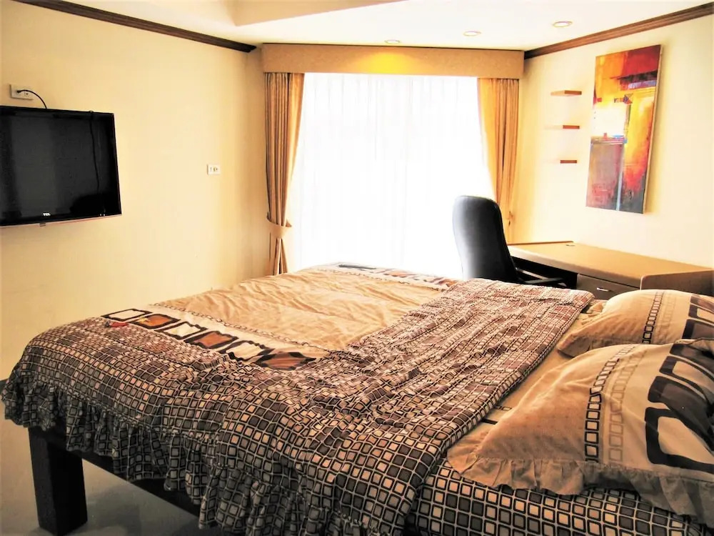 2-bed Sea View - Jomtien Beach - Sleeps 4