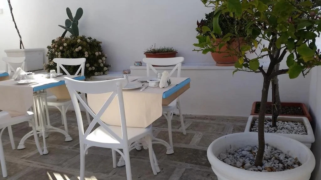 La Porta Vecchia Home