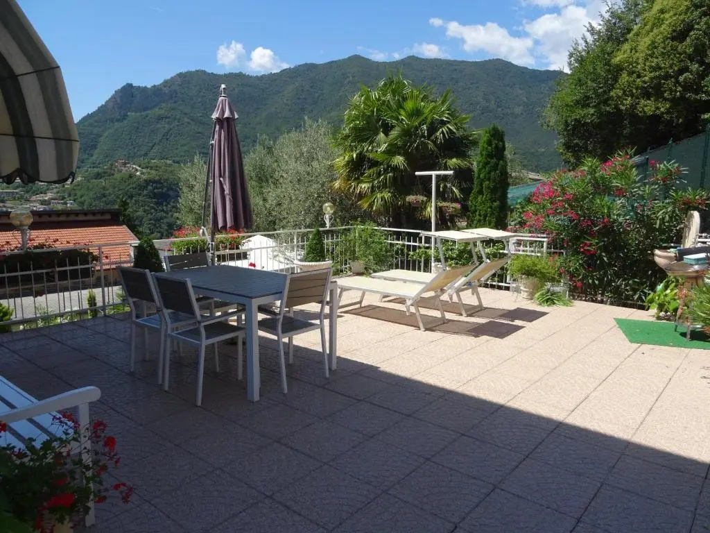 Casa Piccini garden by Gardadomusmea