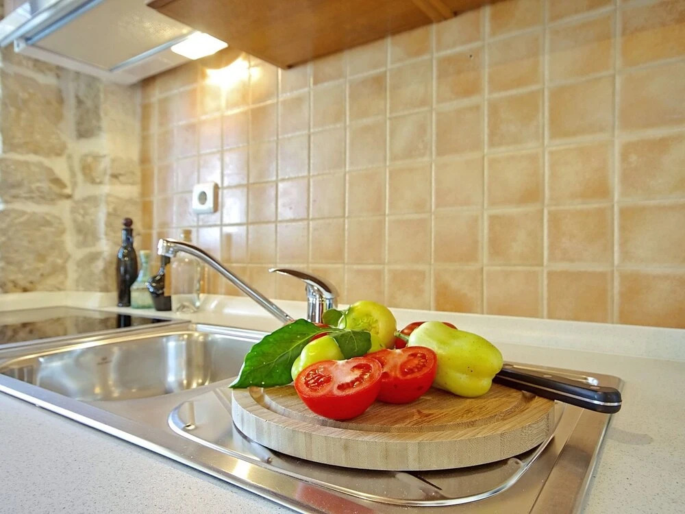 Beautiful Holiday Home in Dracevac With Terrace