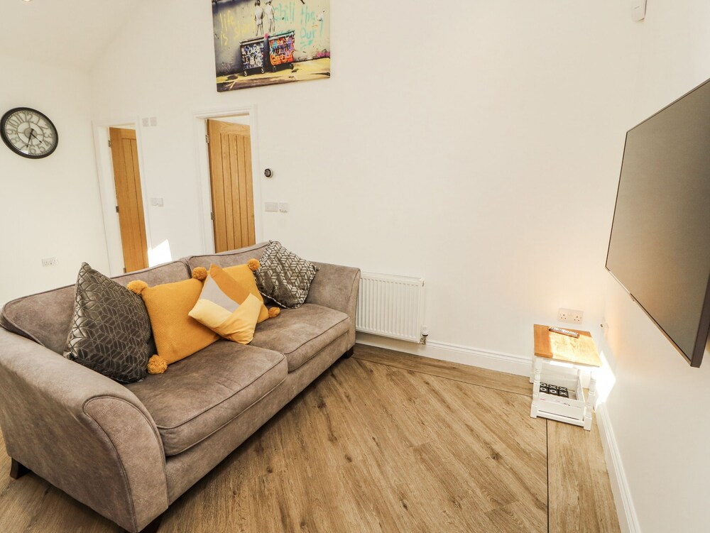 Lakes View Apartment 2