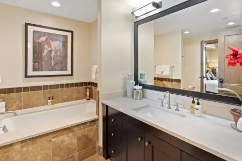 Edgemont 2603 - Luxury Ski-in Ski-out Condo