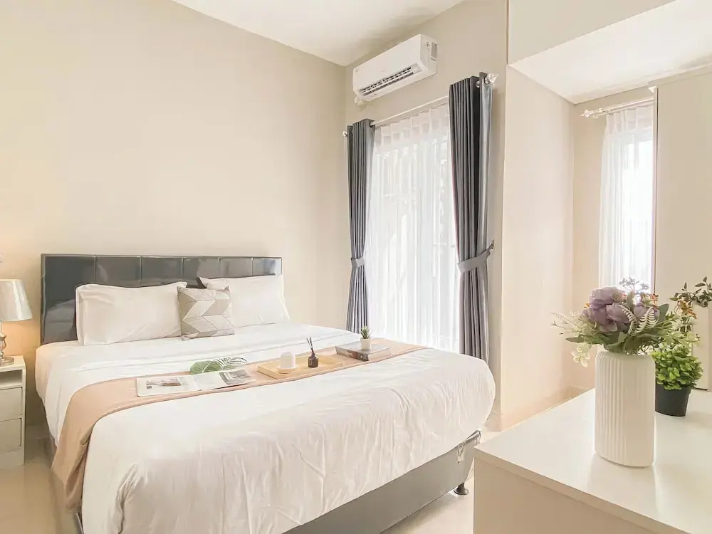 Soft Grey 1Br At Royal Sentul Park Apartment