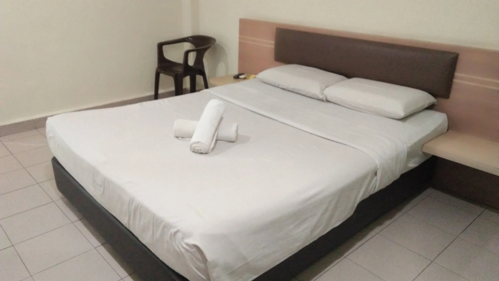 Dragon Inn Premium Hotel ( J.B) Sdn Bhd