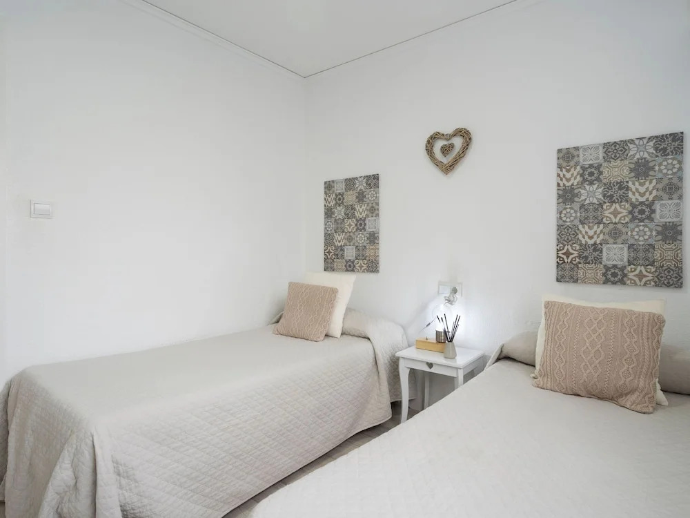 Swanky Apartment in Gandia With Swimming Pool