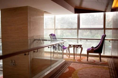 K Raphael Hotel