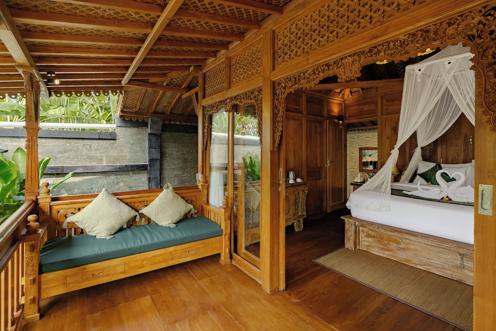 Suraya Ubud Villa