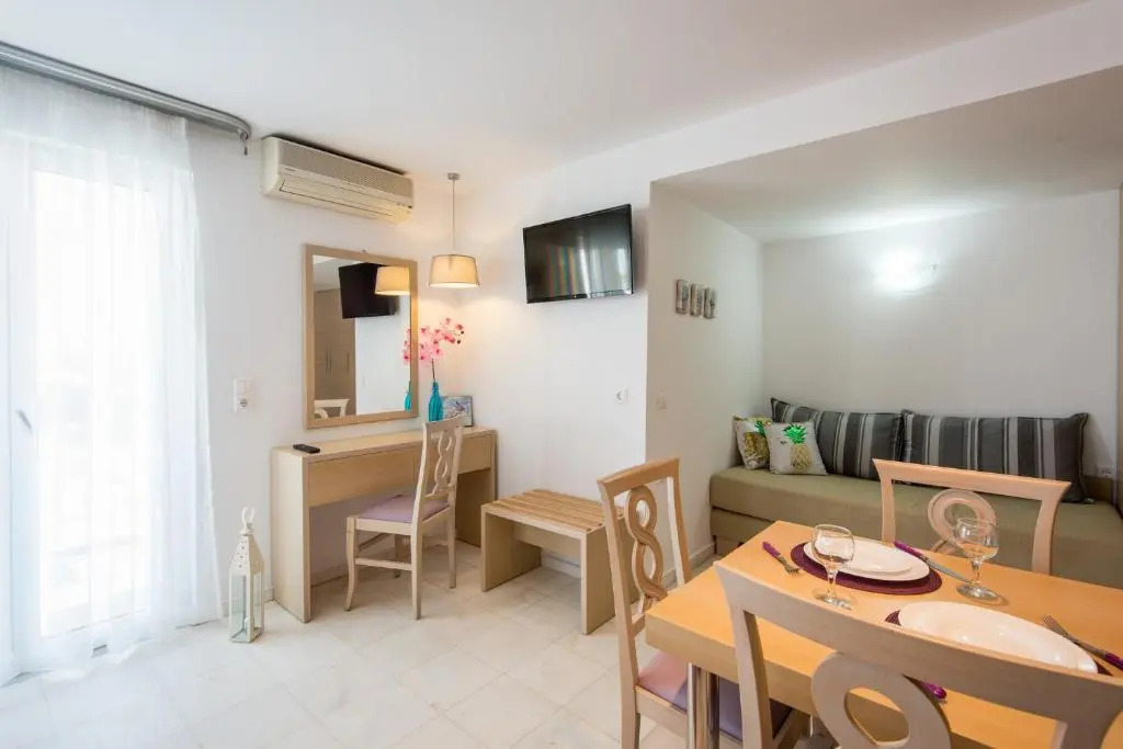 Dimamiel Malia Inn