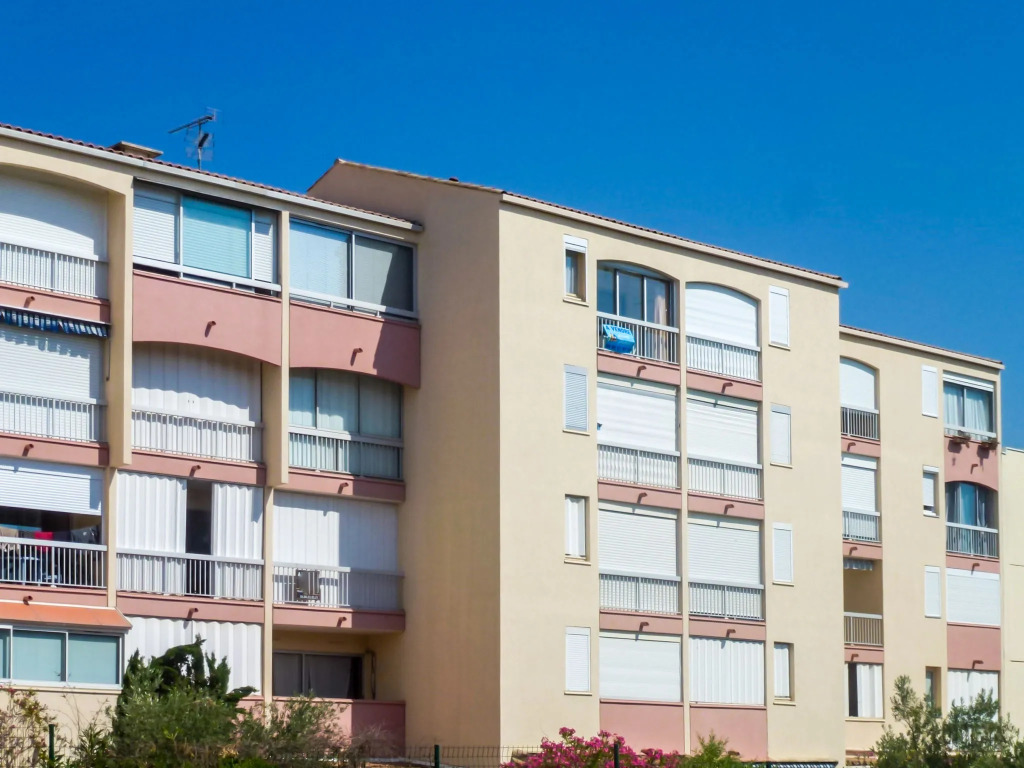 Apartment Terrasses de la Baronnie-3 by Interhome