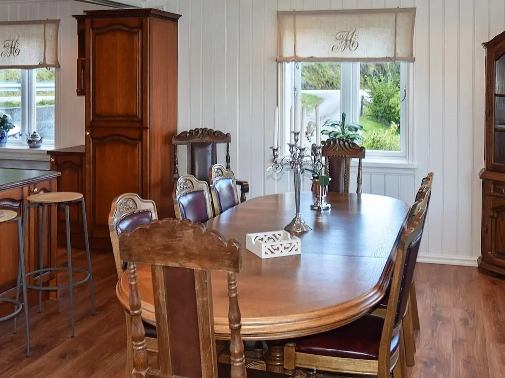 10 person holiday home in Folkestad