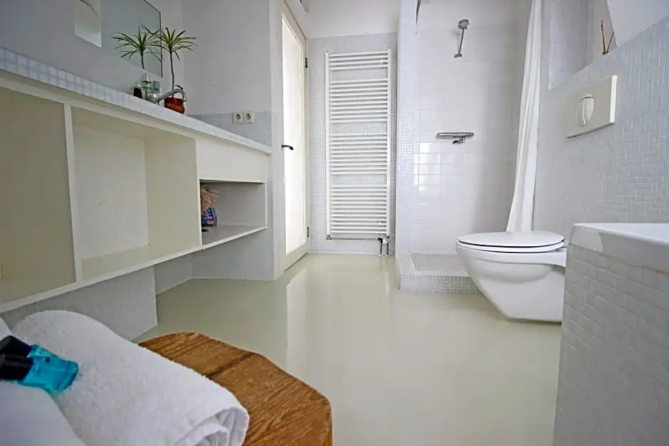 Beautiful 2 floor Vondelpark apartment
