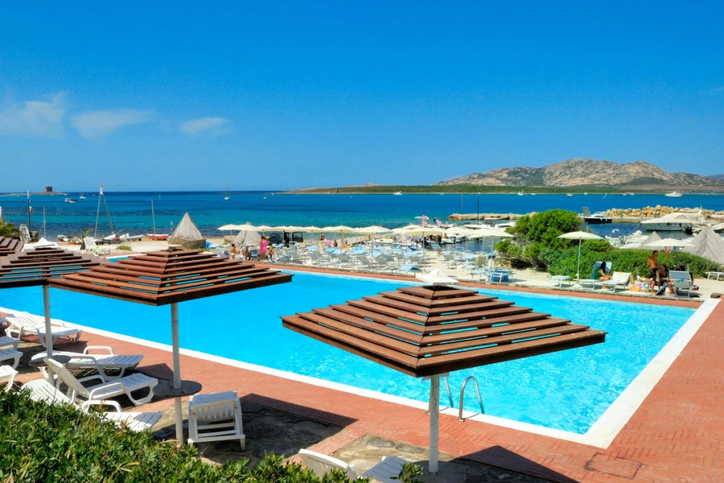 Cala Rosa Club Hotel