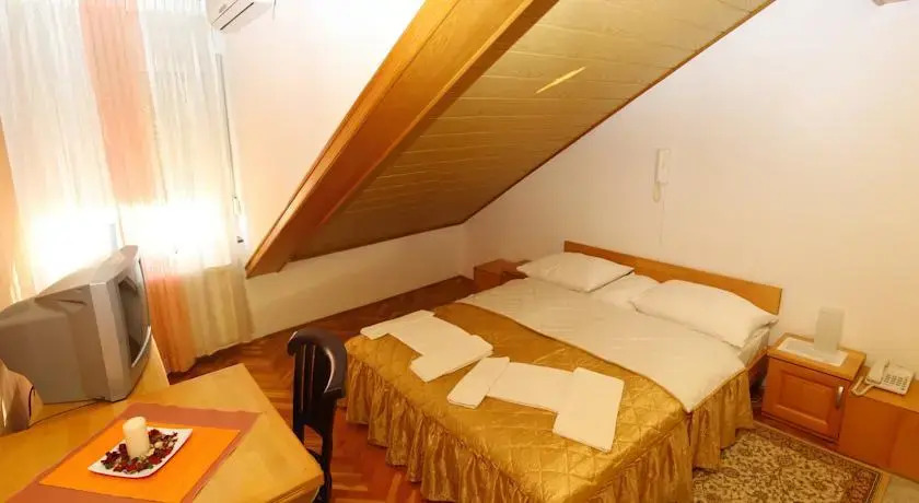 Motel Demadino