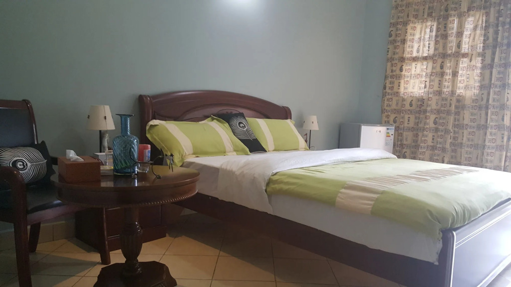Phenicia Motel