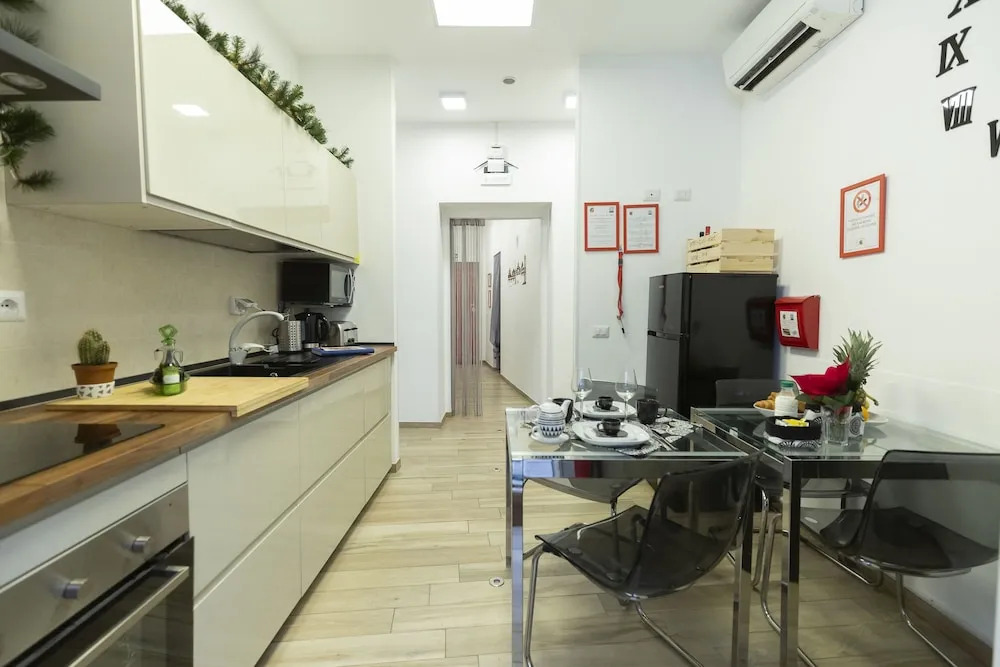 Trastevere Roma Deluxe Rooms