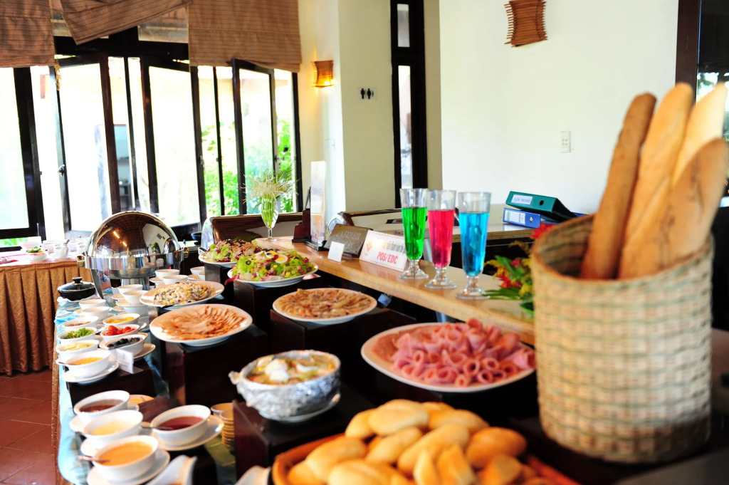 LAzure Resort and Spa