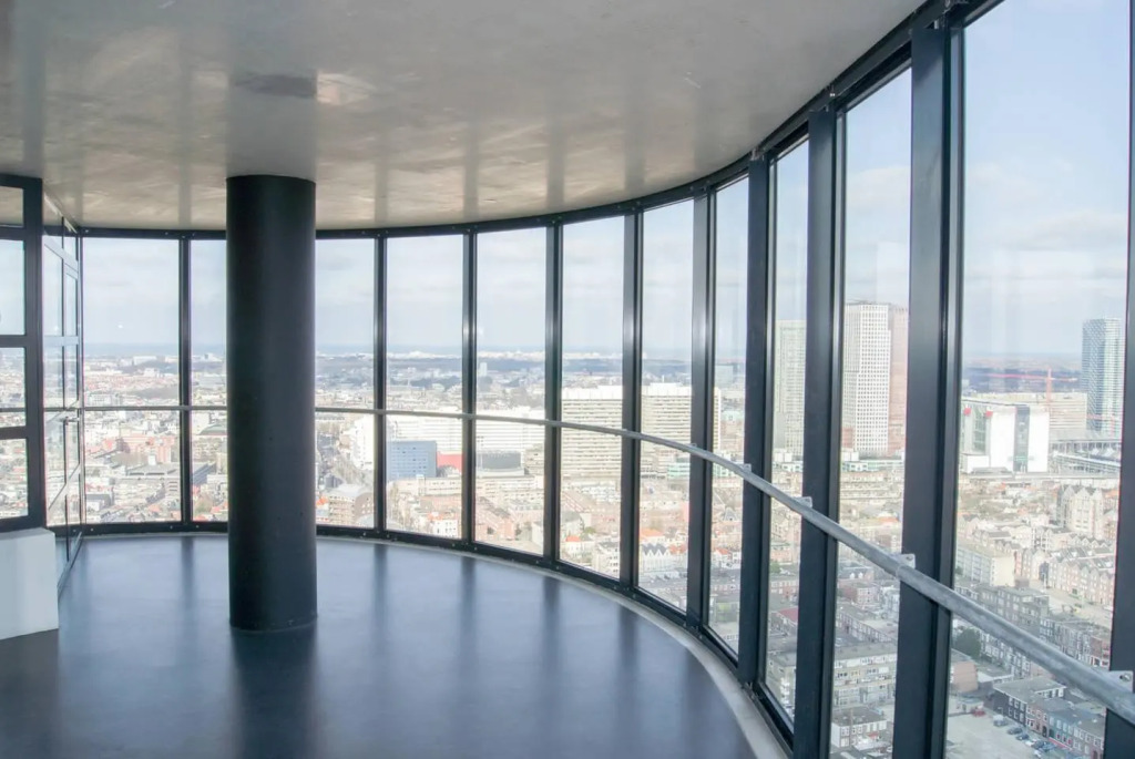 Amazing Apartment on 38th floor 769