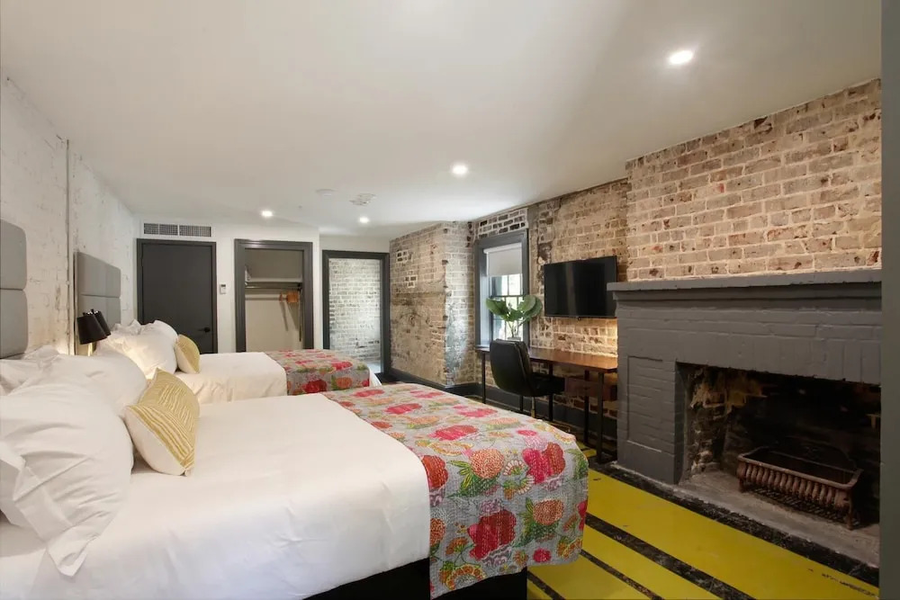 The Present Hotel