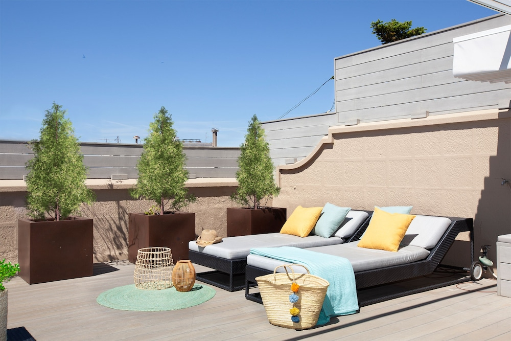 Click&Flat Balmes Luxury Penthouse