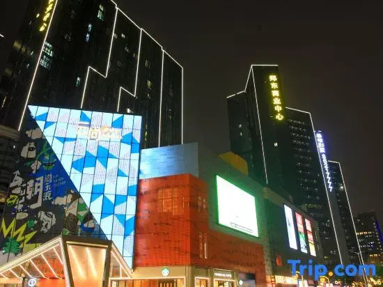 Jialu Executive Apartment (Zhengdong Business Center)