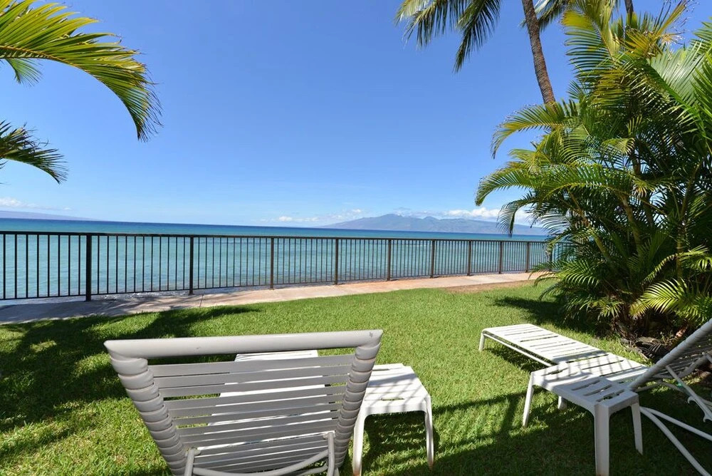 Hale Ono Loa #119 2 Bedrooms 2 Bathrooms Condo by Redawning