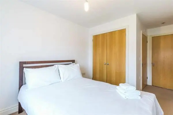 Millharbour Apartments