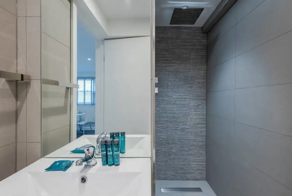 Modern Studio In West Kensington 2 Guests