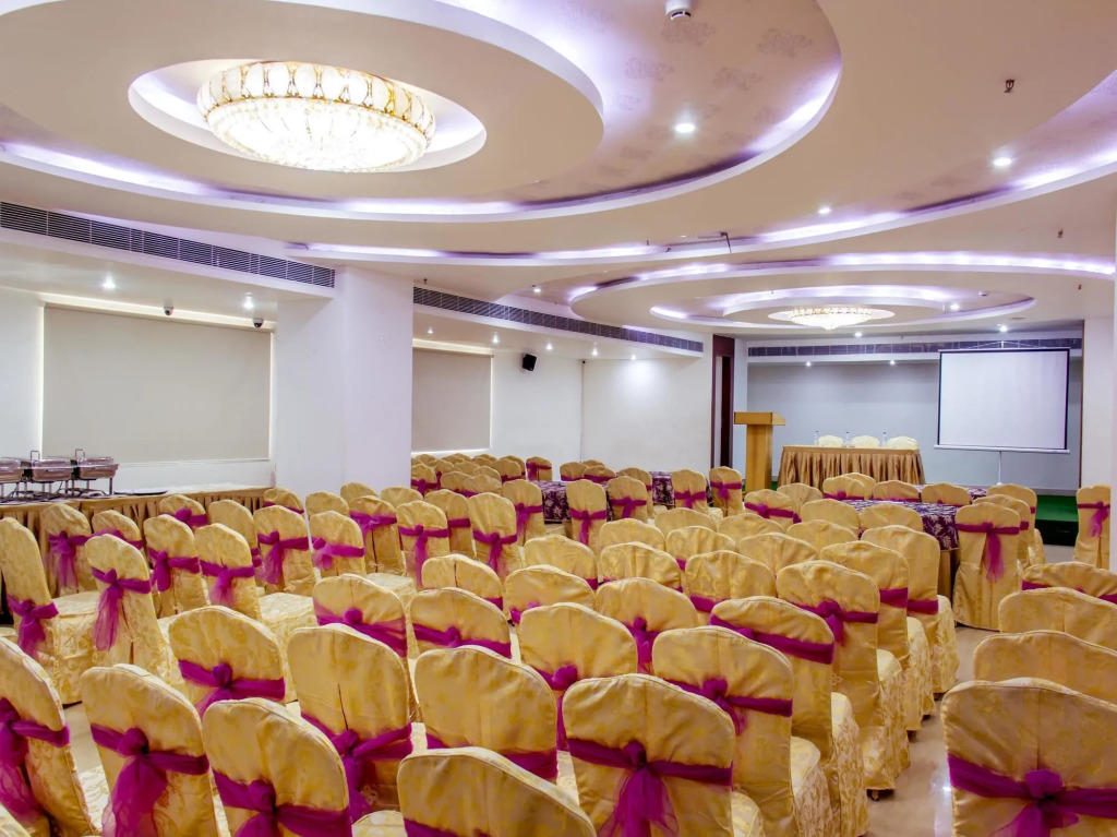 Hotel Diamonds Pearl