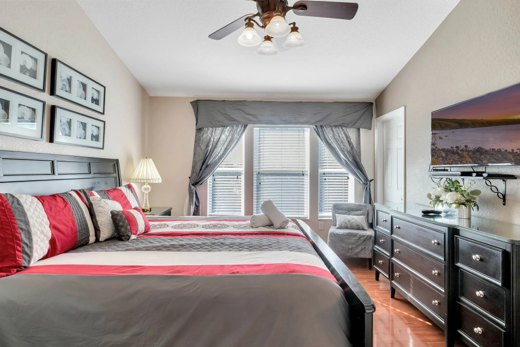 WH7642SKC - 3 beds pool home - Gated resort