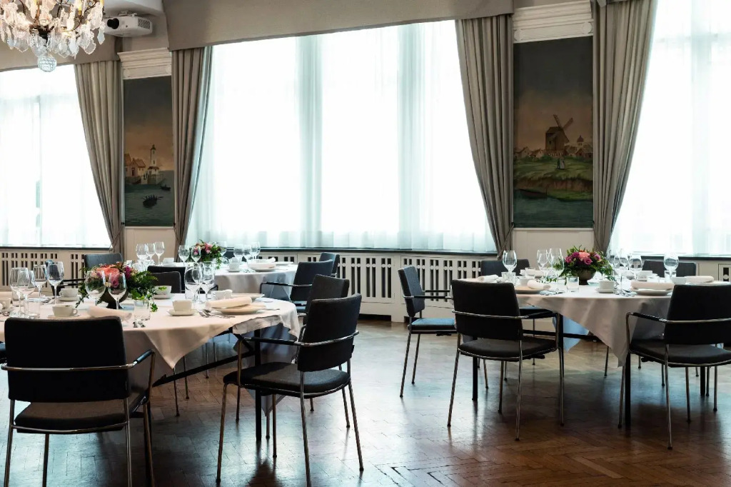 Elite Hotel Savoy
